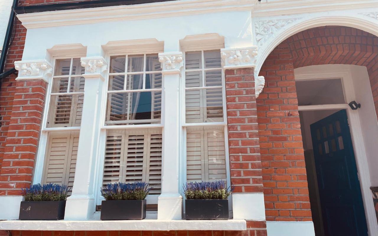 Homely 2 Levels Flat W Private Garden Appartement Londres